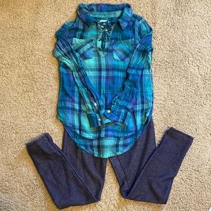 2 piece set. Navy and green plaid top-Mudd. Denim jeggings-old navy. Size 7/8.